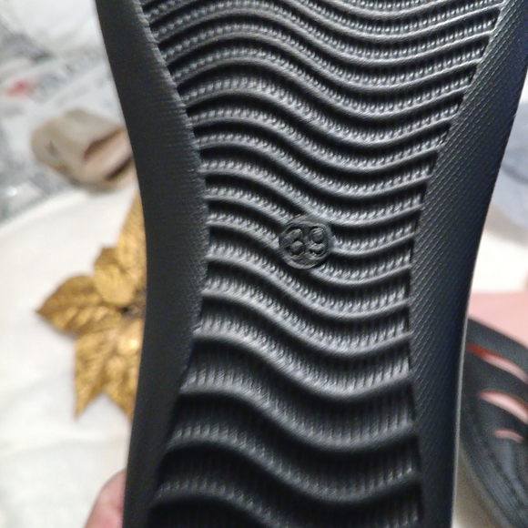 New condition sandals shoes for women size 8.5 - Picture 5 of 5